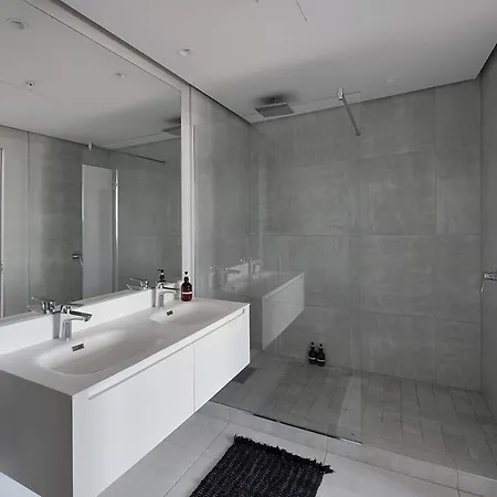 Maryam - Designer Apartment, Stunning Views Kaapstad Buitenkant foto