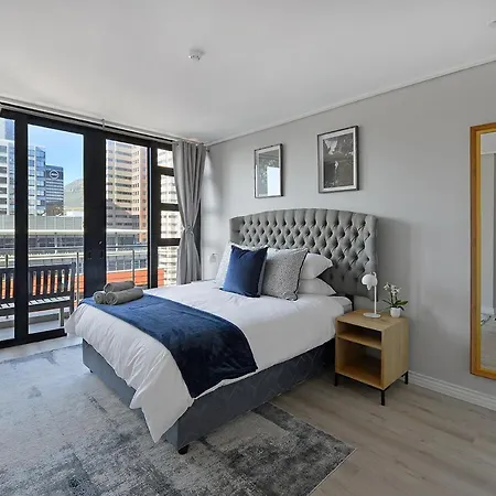Maryam - Designer Apartment, Stunning Views Kaapstad Buitenkant foto