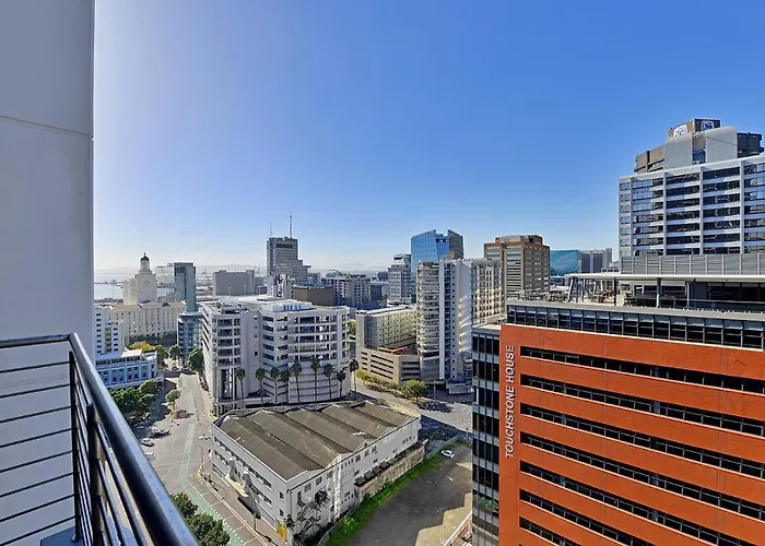 Maryam - Designer Apartment, Stunning Views